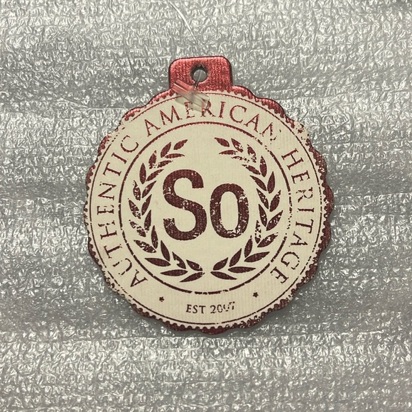 Black with Pink & Yellow Flower Pattern Crop Top Size XS NWT - Picture 9 of 9